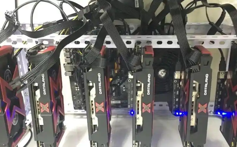 Solar-powered cryptomining farm leveraging renewable energy for sustainable mining
