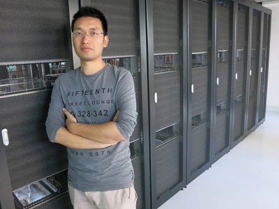 High-performance mining rig with advanced cooling system